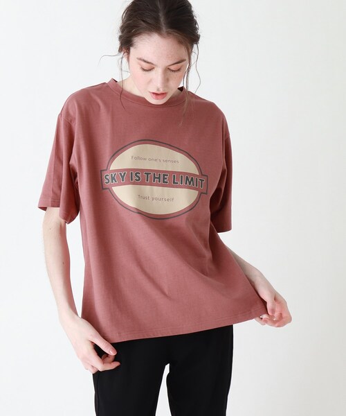 Cutie Blonde（キューティーブロンド）の「◆【S-L】前プリントロゴTシャツ（Tシャツ/カットソー・レディース・ダークオレンジ/チャコールグレー/オフホワイト・01/03/02）」の3枚目の写真