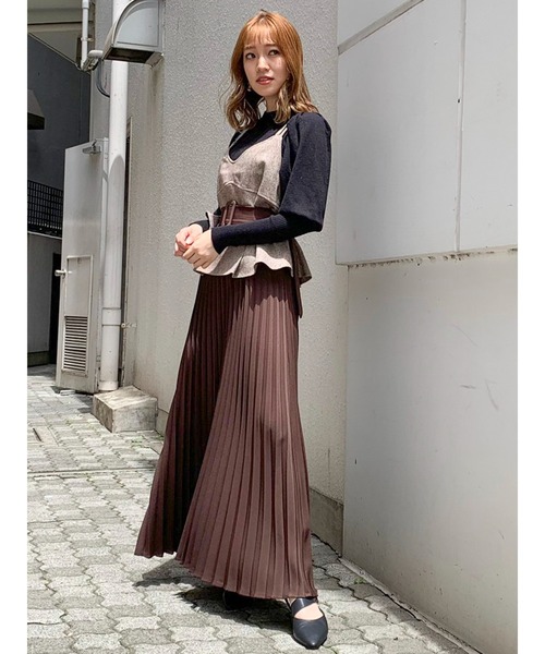 dazzlin（ダズリン）の「スリーブボリュームニットトップス（ニット/セーター・レディース・ブラック/グレー/モカ・FREE）」の8枚目の写真