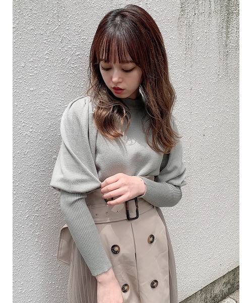 dazzlin（ダズリン）の「スリーブボリュームニットトップス（ニット/セーター・レディース・ブラック/グレー/モカ・FREE）」の4枚目の写真