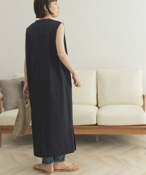 FORK&SPOON（フォークアンドスプーン）の「FORK&SPOON　スリットネックノースリーブワンピース（ワンピース・レディース・ネイビー/ベージュ・ONE）」の14枚目の写真