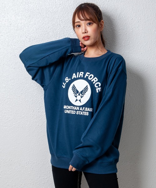 GGD(ジージーディー)の「ワイドシルエットU.S.AIR.FORCE裏毛トレーナー(スウェット・レディース・ブラック/グリーン/グレー/ブルー・LL/L/M)」の4枚目の写真