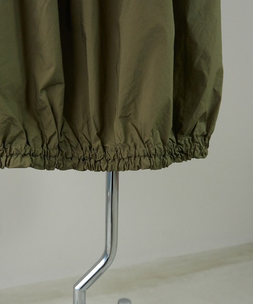 note et silence (ノートエシロンス)の「◇【AMB100貨】シルキータイプライター ギャザーワンピース(ワンピース・レディース・ブラック/ブラウン/カーキ・FREE)」の7枚目の写真