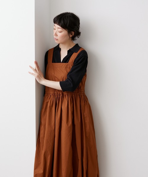 note et silence (ノートエシロンス)の「◇【AMB100貨】シルキータイプライター ギャザーワンピース(ワンピース・レディース・ブラック/ブラウン/カーキ・FREE)」の10枚目の写真