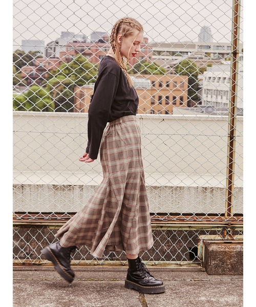 jouetie（ジュエティ）の「マーメイドサスペンダースカート（スカート・レディース・ブラック/ブラウン/ブルー・MEDIUM）」の14枚目の写真