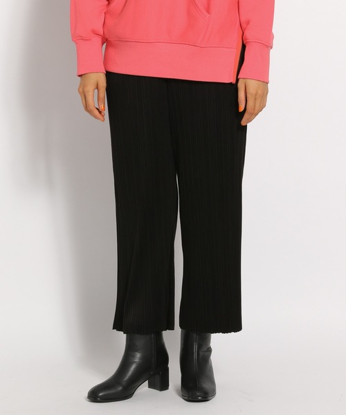 niko and...（ニコアンド）の「スウェードライクプリーツパンツ（その他パンツ・レディース・ブラック/パープル/イエロー/グリーン/モカ・MEDIUM/LARGE）」の2枚目の写真