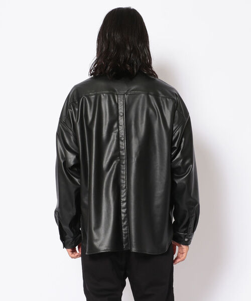 LUSOR(ルーソル)の「LUSOR(ルーソル)フェイクレザーシャツブルゾン(シャツ/ブラウス・メンズ・ブラック・MEDIUM/LARGE)」の4枚目の写真