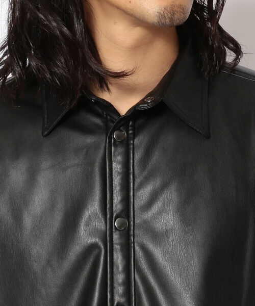 LUSOR(ルーソル)の「LUSOR(ルーソル)フェイクレザーシャツブルゾン(シャツ/ブラウス・メンズ・ブラック・MEDIUM/LARGE)」の5枚目の写真