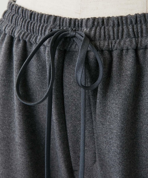 BEARDSLEY（ビアズリー）の「起毛トラックパンツ（その他パンツ・レディース・ホワイト/ブラック/グレー・0/1/2）」の6枚目の写真