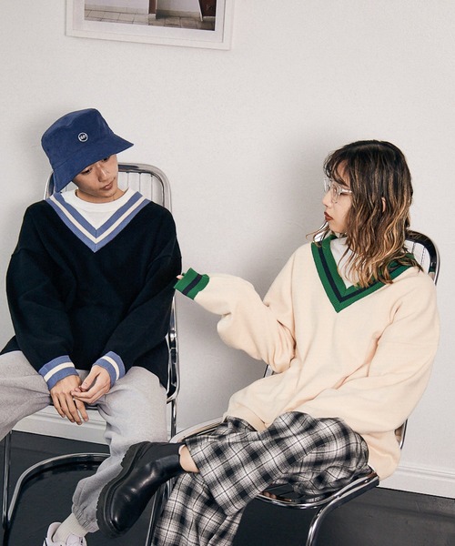 PBLIM（ページボーイリム）の「【PAGEBOYLIM】Vネックニット（ニット/セーター・レディース・ホワイト系その他/ブラック系その他・FREE）」の3枚目の写真