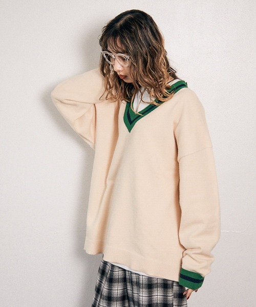 PBLIM（ページボーイリム）の「【PAGEBOYLIM】Vネックニット（ニット/セーター・レディース・ホワイト系その他/ブラック系その他・FREE）」の6枚目の写真