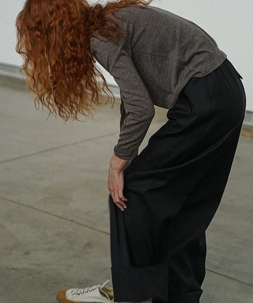 chuclla（チュクラ）の「【LeonoraYang】Box tuck wool wide leg pants chw21a114（その他パンツ・レディース・スモーキーグリーン系/ダークグレー・M/S/L）」の6枚目の写真