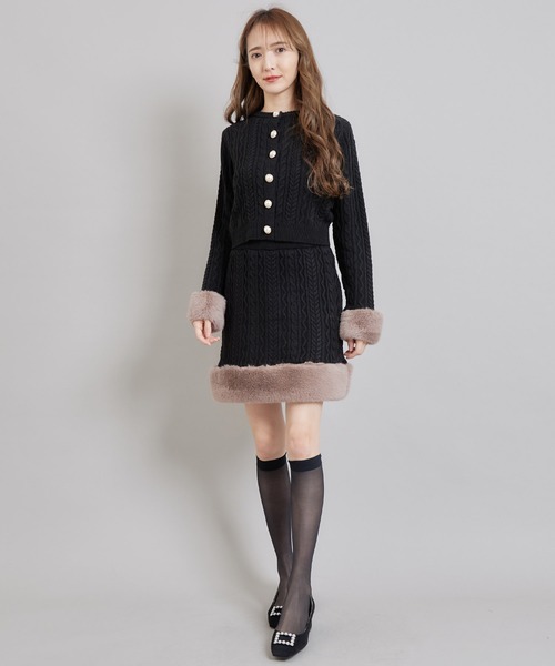 TITTY&CO.（ティティーアンドコー）の「フェイクファーニットスカート（スカート・レディース・ブラック/オフホワイト/ピンク・FREE）」の8枚目の写真