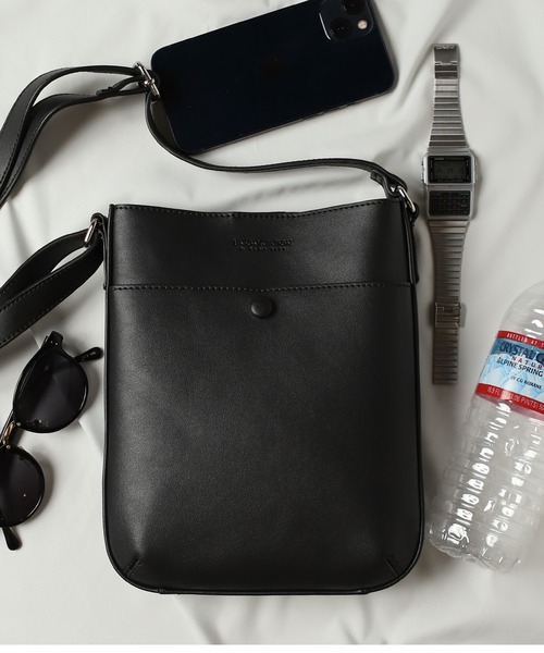 UNION STATION（ユニオンステーション）の「ミニスクエアショルダーバッグ/ユニセックスアイテム（ショルダーバッグ・メンズ・ホワイト/ブラック/グレー/ブラック系2/ブラック系3・FREE）」の5枚目の写真