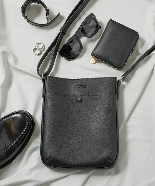 UNION STATION（ユニオンステーション）の「ミニスクエアショルダーバッグ/ユニセックスアイテム（ショルダーバッグ・メンズ・ホワイト/ブラック/グレー/ブラック系2/ブラック系3・FREE）」の3枚目の写真