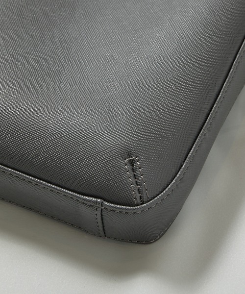 UNION STATION（ユニオンステーション）の「ミニスクエアショルダーバッグ/ユニセックスアイテム（ショルダーバッグ・メンズ・ホワイト/ブラック/グレー/ブラック系2/ブラック系3・FREE）」の16枚目の写真