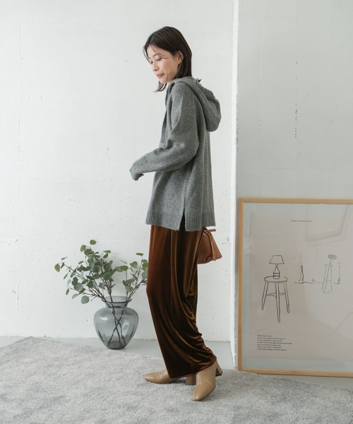 URBAN RESEARCH DOORS(アーバンリサーチドアーズ)の「フードプルオーバーニット(ニット/セーター・レディース・ベージュ/グレー・ONE)」の22枚目の写真