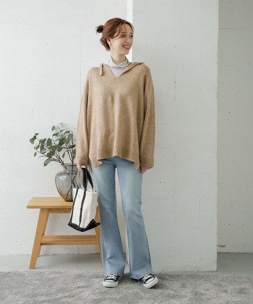 URBAN RESEARCH DOORS(アーバンリサーチドアーズ)の「フードプルオーバーニット(ニット/セーター・レディース・ベージュ/グレー・ONE)」の20枚目の写真