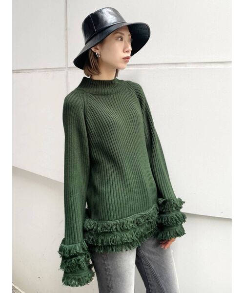 EMODA（エモダ）の「タートルネックフリンジニット（ニット/セーター・レディース・アイボリー/グリーン/ブラック・FREE）」の3枚目の写真
