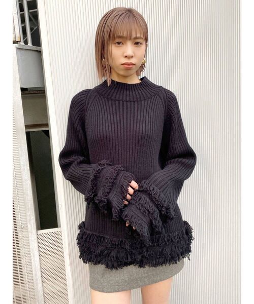 EMODA（エモダ）の「タートルネックフリンジニット（ニット/セーター・レディース・アイボリー/グリーン/ブラック・FREE）」の9枚目の写真