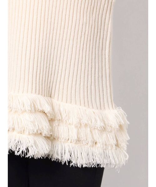 EMODA（エモダ）の「タートルネックフリンジニット（ニット/セーター・レディース・アイボリー/グリーン/ブラック・FREE）」の17枚目の写真