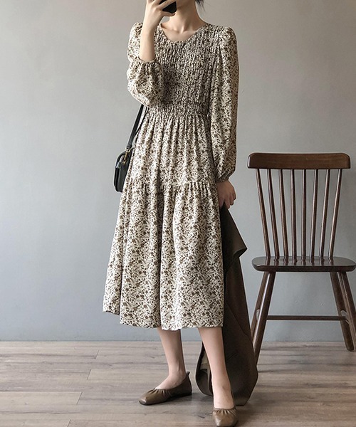 c.u.l(シーユーエル)の「【c.u.l:w】フロントギャザー花柄ワンピース culw159(ワンピース・レディース・ブルー/ブラウン・M/L)」の10枚目の写真