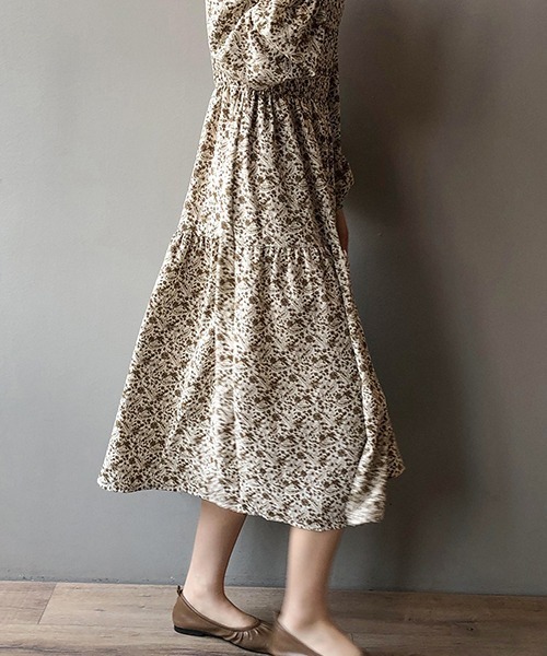 c.u.l(シーユーエル)の「【c.u.l:w】フロントギャザー花柄ワンピース culw159(ワンピース・レディース・ブルー/ブラウン・M/L)」の17枚目の写真