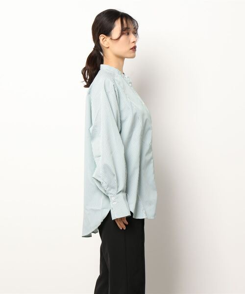 STYLEBLOCK(スタイルブロック)の「先染めストライプブザム切替ブラウス(シャツ/ブラウス・レディース・ピンク/ネイビー/ブラック/レッド/グリーン/ライトブルー・M)」の8枚目の写真