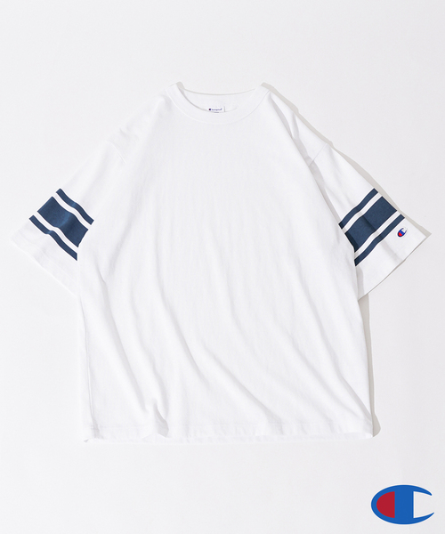 Champion(チャンピオン)の「【CHAMPION / チャンピオン】別注 フットボール Tシャツ(Tシャツ/カットソー・メンズ・ホワイト/ベージュ/ブラウン/グレー/グリーン・MEDIUM/LARGE/X-LARGE)」の2枚目の写真