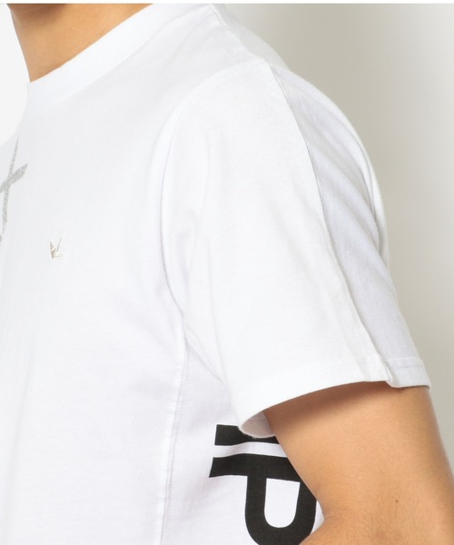 1piu1uguale3 RELAX（ウノピュウノウグァーレトレリラックス）の「【別注】1PIU1UGUALE3 RELAX/ウノピゥ ウノ ウグァーレ トレ リラックス/ランダムラインストーン ロゴTシャツ（Tシャツ/カットソー・メンズ・ホワイト/ブラック・SMALL/MEDIUM/LARGE/X-LARGE/XX-LARGE）」の15枚目の写真