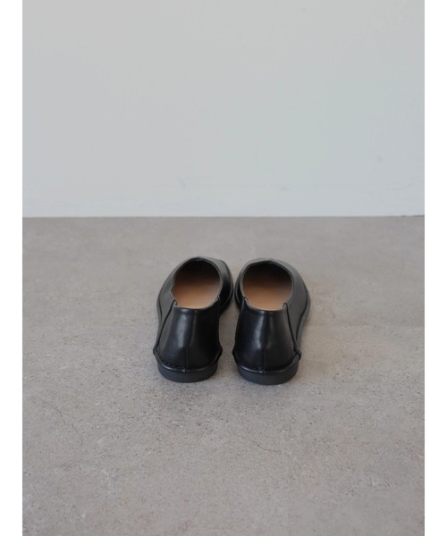 AMERICAN HOLIC(アメリカンホリック)の「ふっくらクッションアウトステッチフラットシューズ(バレエシューズ・レディース・ブラック/アイボリー・M/L/S)」の6枚目の写真