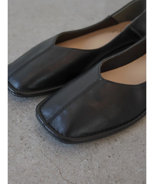 AMERICAN HOLIC(アメリカンホリック)の「ふっくらクッションアウトステッチフラットシューズ(バレエシューズ・レディース・ブラック/アイボリー・M/L/S)」の3枚目の写真