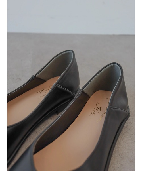 AMERICAN HOLIC(アメリカンホリック)の「ふっくらクッションアウトステッチフラットシューズ(バレエシューズ・レディース・ブラック/アイボリー・M/L/S)」の5枚目の写真