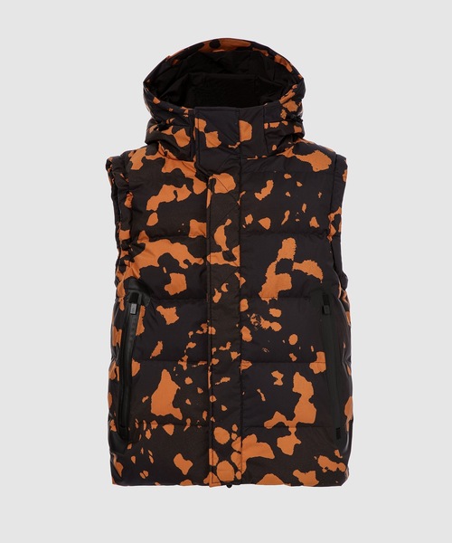 TEMPLA（テンプラ）の「LANG PUFFER VEST（ベスト・メンズ・ブラック/グレー系その他/ブラウン系その他・S/XS）」の2枚目の写真