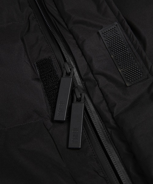 TEMPLA（テンプラ）の「LANG PUFFER VEST（ベスト・メンズ・ブラック/グレー系その他/ブラウン系その他・S/XS）」の7枚目の写真
