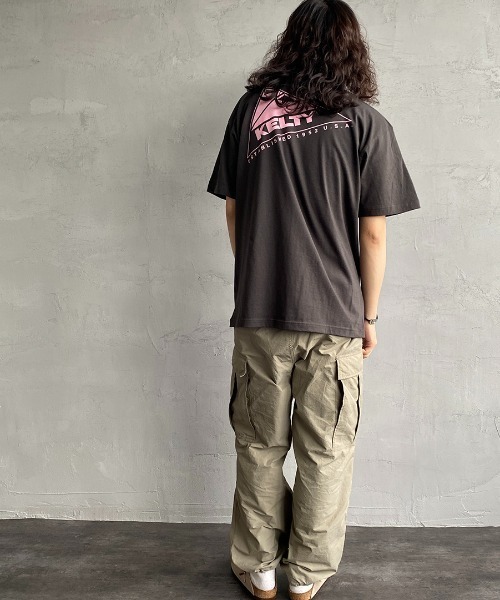 KELTY（ケルティ）の「[KELTY/ケルティ] 別注 バックロゴプリント ショートスリーブTシャツ（Tシャツ/カットソー・レディース・ホワイト/スミクロ/ライトグレー/ブルー/ナチュラル/イエロー・XS/S/M/L）」の7枚目の写真