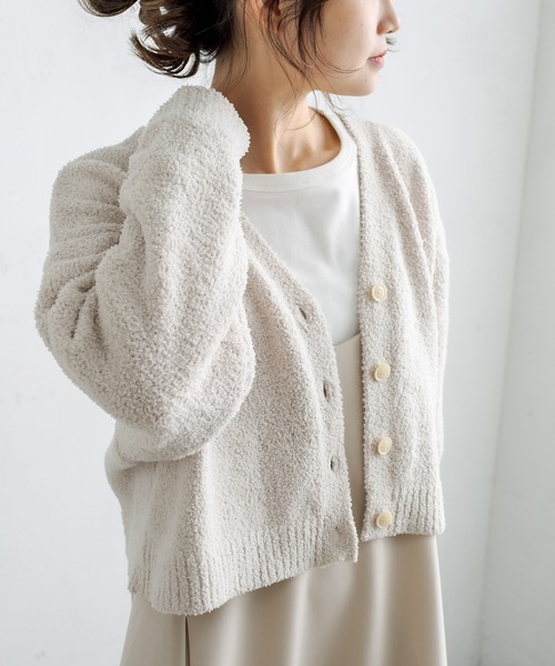 PUAL CE CIN（ピュアルセシン）の「モール糸ショートカーディガン（カーディガン/ボレロ・レディース・グレー/ブルー/ライトベージュ・FREE）」の2枚目の写真