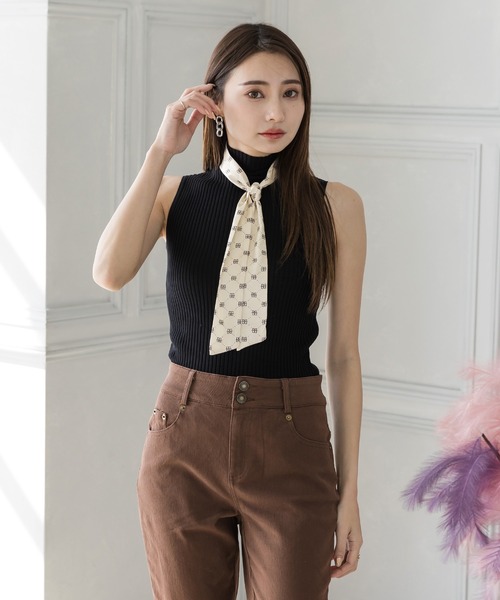 Julia Boutique(ジュリアブティック)の「BBロゴ柄スカーフ/22152(バンダナ/スカーフ・レディース・ブラック/ブラウン/ピンク・ONE)」の5枚目の写真