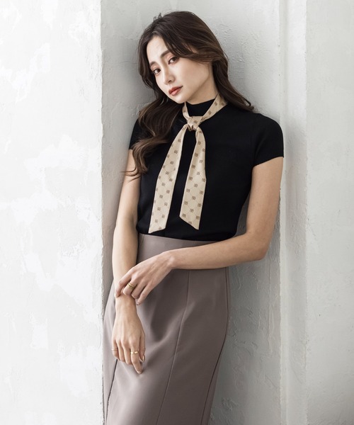 Julia Boutique(ジュリアブティック)の「BBロゴ柄スカーフ/22152(バンダナ/スカーフ・レディース・ブラック/ブラウン/ピンク・ONE)」の7枚目の写真