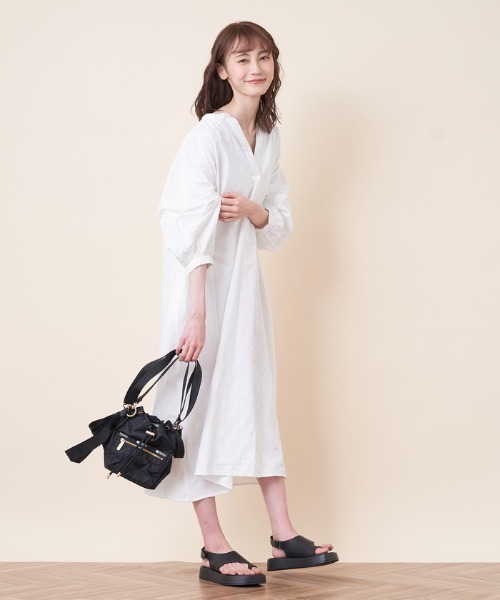 セール Recre En キーネックロングワンピース ワンピース En Recre アンレクレ のファッション セール Recre En キーネックロングワンピース ワンピース En Recre アンレクレ のファッション