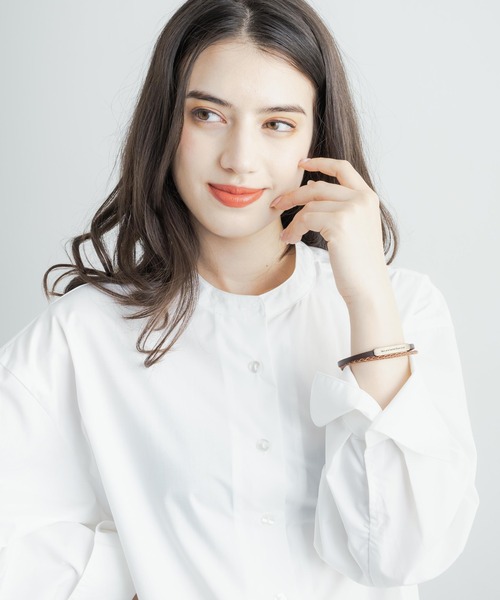 Rocky Monroe(ロッキーモンロー)の「本革プレート編み込み2連レザーブレスレット(ブレスレット・メンズ・ホワイト/ブラック/ブラウン・FREE)」の12枚目の写真