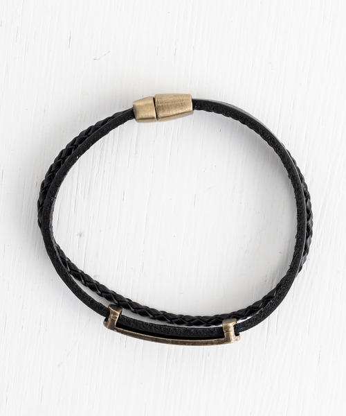 Rocky Monroe(ロッキーモンロー)の「本革プレート編み込み2連レザーブレスレット(ブレスレット・メンズ・ホワイト/ブラック/ブラウン・FREE)」の8枚目の写真