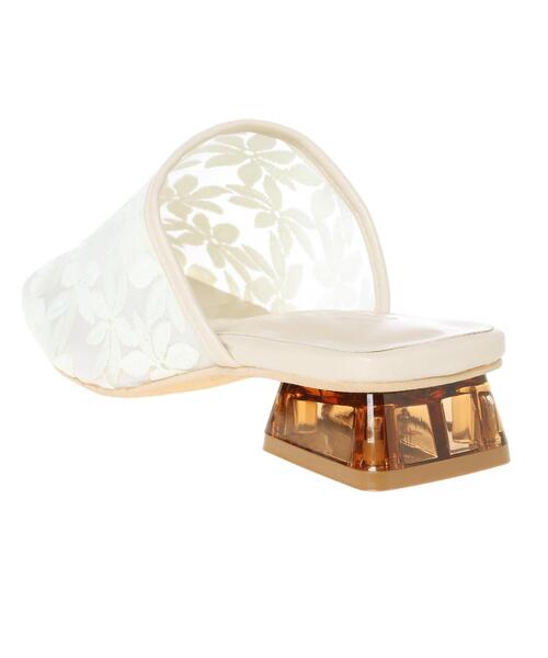 INGNI（イング）の「スクエアトゥチュールサンダル（サンダル・レディース・ブラック/オフホワイト/アイボリー・L/M）」の7枚目の写真