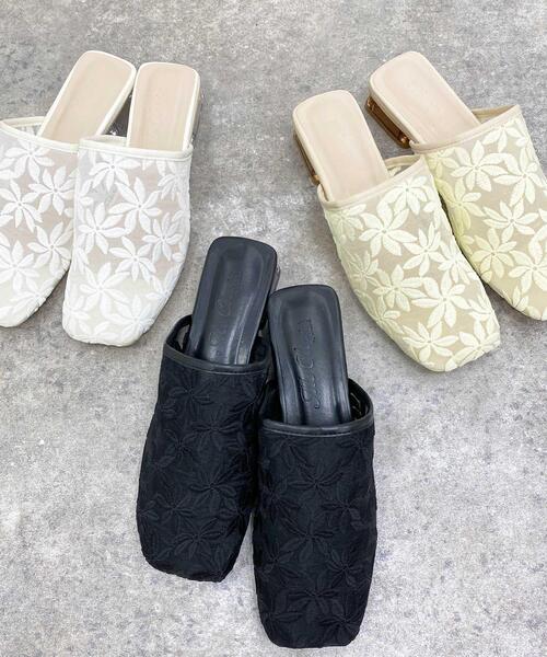 INGNI（イング）の「スクエアトゥチュールサンダル（サンダル・レディース・ブラック/オフホワイト/アイボリー・L/M）」の11枚目の写真