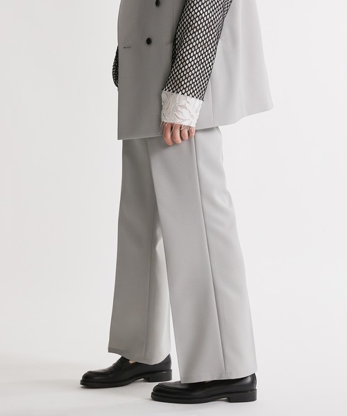 UNITED TOKYO（ユナイテッドトウキョウ）の「シャンブレーワイドフレアパンツ（スラックス・メンズ・グレー/ブラック・1/2/3）」の6枚目の写真