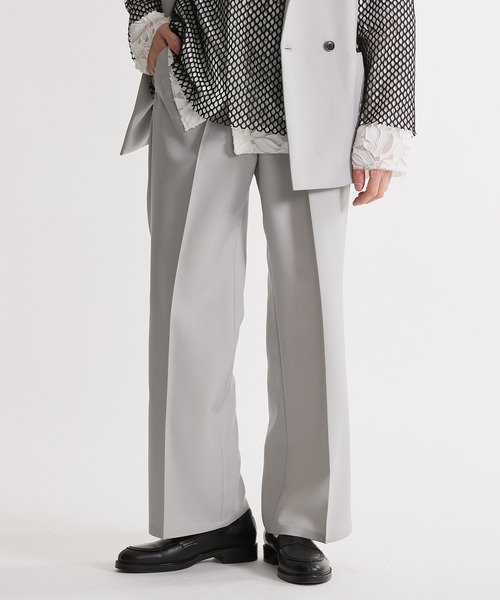 UNITED TOKYO（ユナイテッドトウキョウ）の「シャンブレーワイドフレアパンツ（スラックス・メンズ・グレー/ブラック・1/2/3）」の21枚目の写真