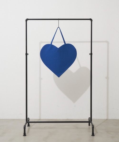 MERLOT(メルロー)の「ビッグハートBAG/オタ活トート(トートバッグ・レディース・ホワイト/ブラック/パープル/レッド/ピンク/イエロー/オレンジ/ブルー/グリーン・FREE)」の4枚目の写真