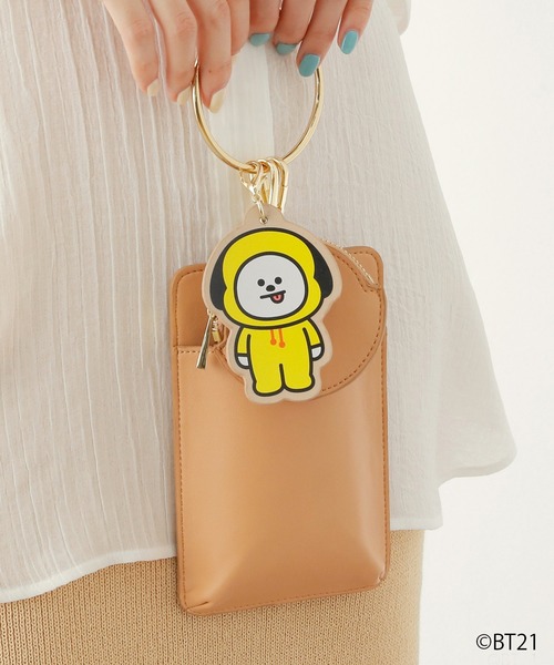 BT21（ビーティーイシビル）の「BT21/チャームバッグ（ショルダーバッグ・レディース・ブラック系その他/ベージュ系その他/ホワイト系その他2/ホワイト系その他/ホワイト/ブラック/ベージュ・FREE）」の6枚目の写真