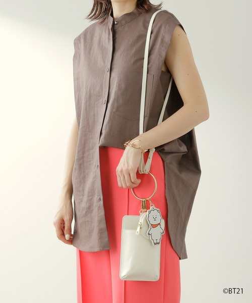 BT21（ビーティーイシビル）の「BT21/チャームバッグ（ショルダーバッグ・レディース・ブラック系その他/ベージュ系その他/ホワイト系その他2/ホワイト系その他/ホワイト/ブラック/ベージュ・FREE）」の8枚目の写真