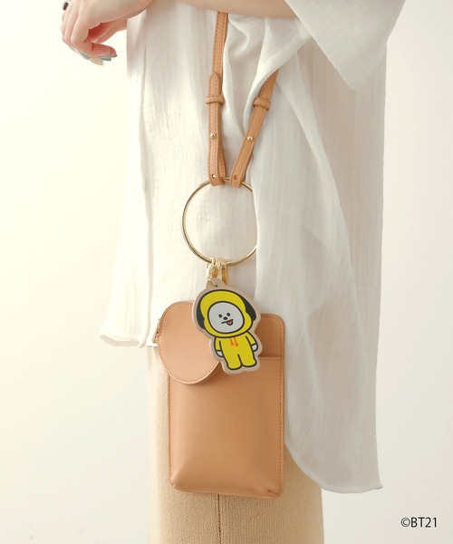 BT21（ビーティーイシビル）の「BT21/チャームバッグ（ショルダーバッグ・レディース・ブラック系その他/ベージュ系その他/ホワイト系その他2/ホワイト系その他/ホワイト/ブラック/ベージュ・FREE）」の21枚目の写真