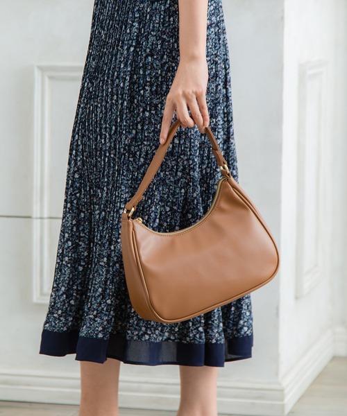 Honeys（ハニーズ）の「ハーフムーンハンドＢａｇ（ハンドバッグ・レディース・グリーン/ブラック/アイボリー/ブラウン・FREE）」の5枚目の写真